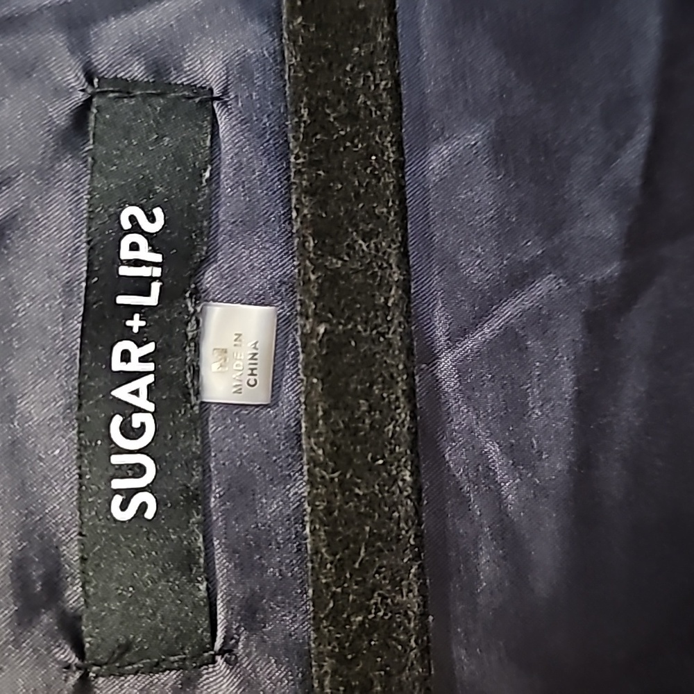 Sugar + Lips - image 2